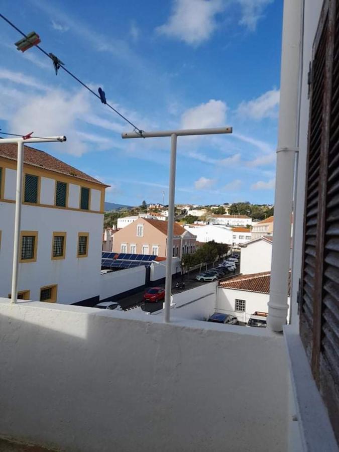 Rose Street House Apartment Angra do Heroismo Bagian luar foto