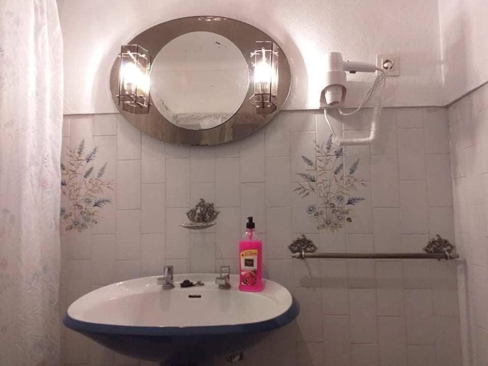Rose Street House Apartment Angra do Heroismo Bagian luar foto